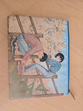 Asian Characters Couple Canvas Zip Pouch in Sky Blue
